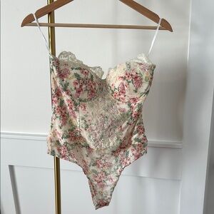 NWT Lulus Floral Lace Bodysuit